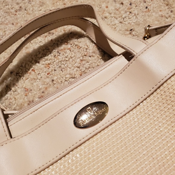 Etienne Aigner Purse Set - Picture 2 of 5